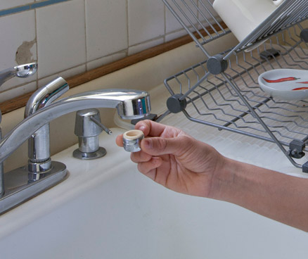 installing a faucit aerator