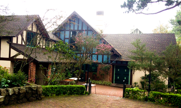 Forest Hills Clubhouse
